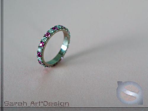 bague or blanc diamants saphirs roses